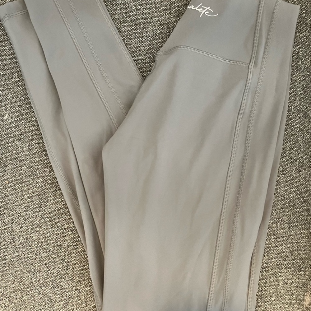 Alphalete Pulse Kinetic Leggings